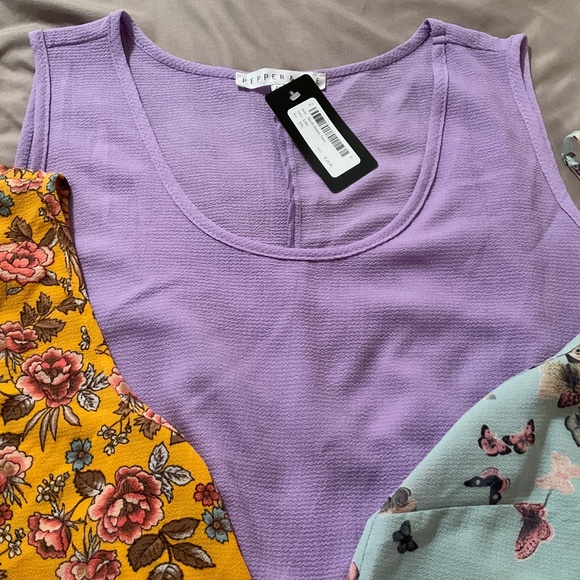 womens lot of 3 2xl tanks, nwt, nwot - Picture 3 of 7
